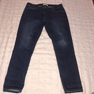 🚫SOLD🚫Loft Curvy Skinny Jeans